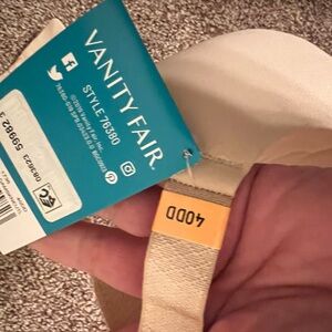 Vanity Fair Cream Bra